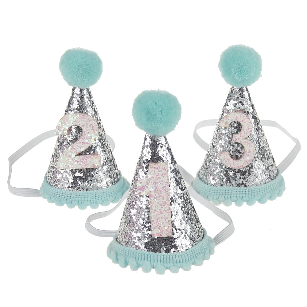 Happy bithday hats in diffeent NO for the party